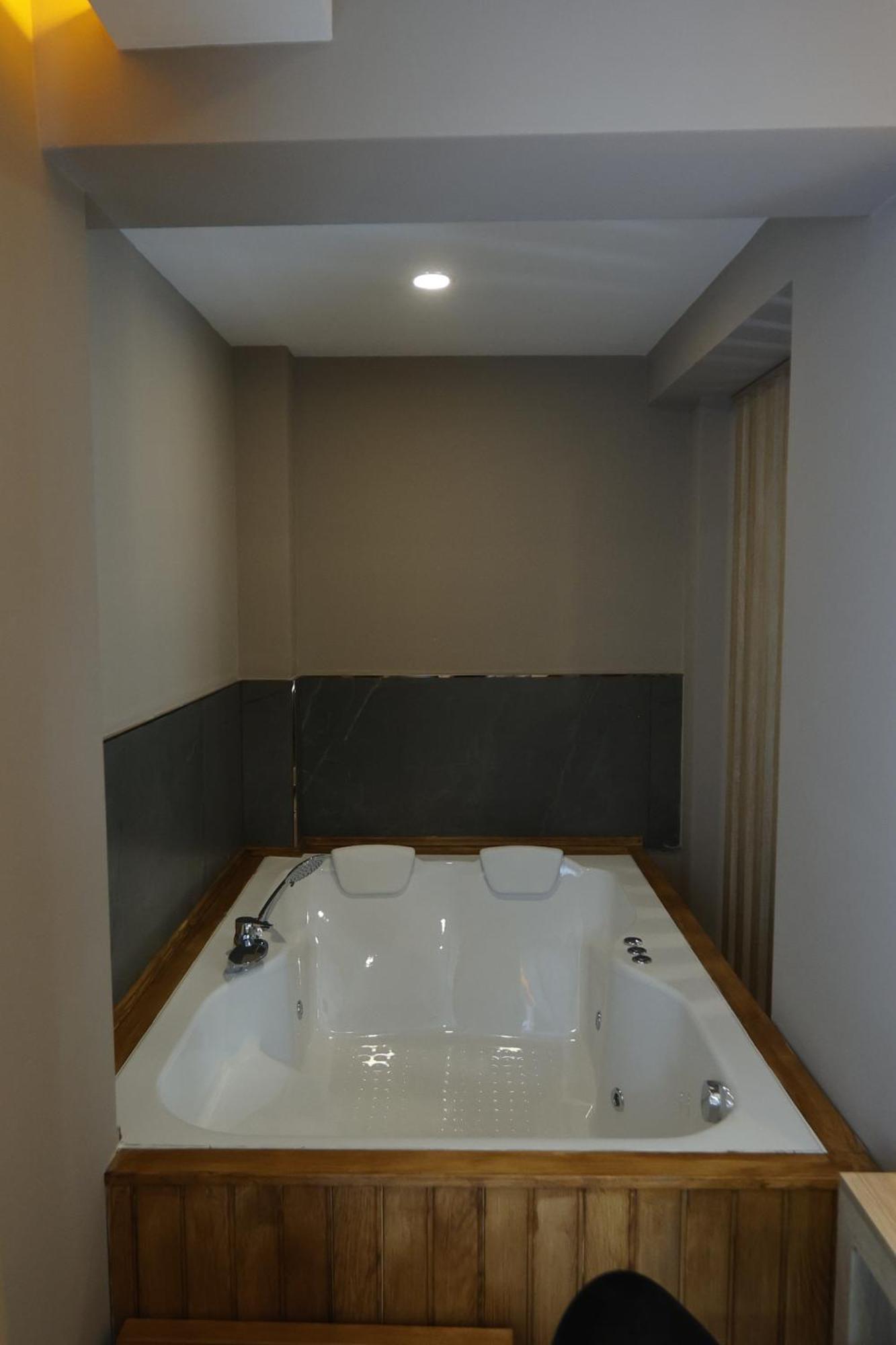 Iron Loft Hotel Isparta Exterior photo